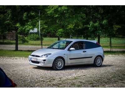 FORD FOCUS 1.6 Trend