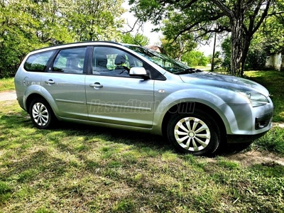 FORD FOCUS 1.6 Trend