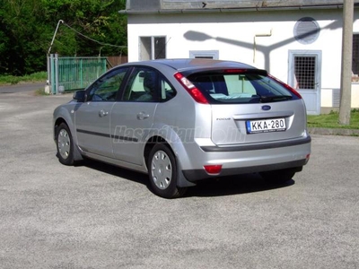 FORD FOCUS 1.6 Trend