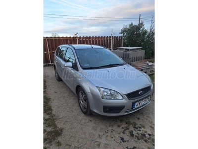 FORD FOCUS 1.8 TDCi Ghia