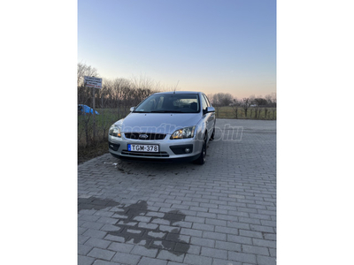 FORD FOCUS 1.8 TDCi Trend