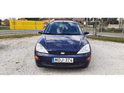 FORD FOCUS 1.8 Trend