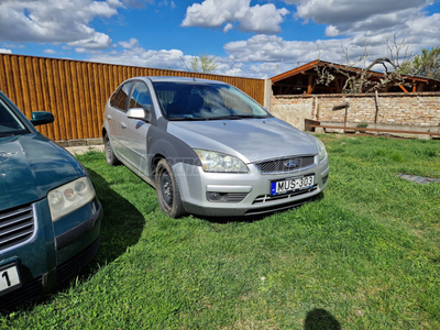 FORD FOCUS 2.0 TDCi Ghia