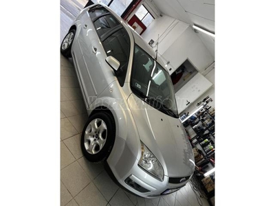 FORD FOCUS 2.0 TDCi Titanium