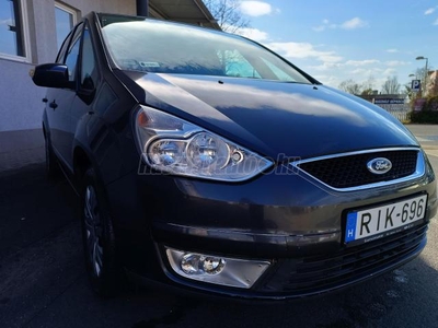 FORD GALAXY 2.0 Ambiente [7 személy] Benzines nagycsaládi