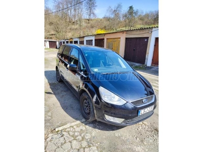 FORD GALAXY 2.0 TDCi Ghia DPF [7 személy]