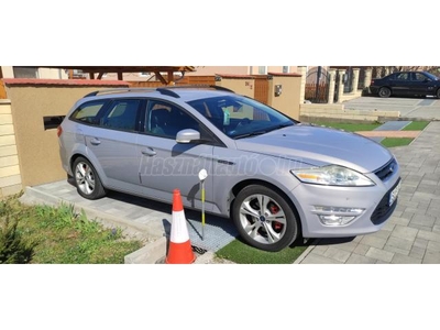 FORD MONDEO 2.0 EcoBoost Titanium Powershift