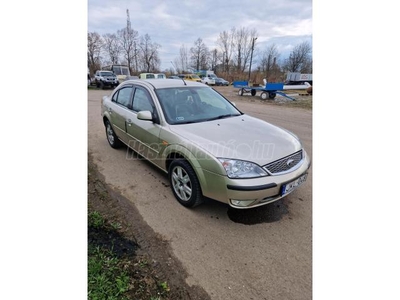 FORD MONDEO 2.0 Ghia Executive