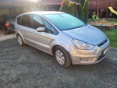 FORD S-MAX 2.0 Ambiente