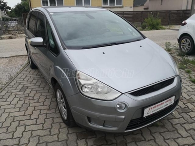 FORD S-MAX 2.0 TDCi Titanium NAVI-RADAR-ALU-ÜLÉSFŰTÉS-TEMPOMAT