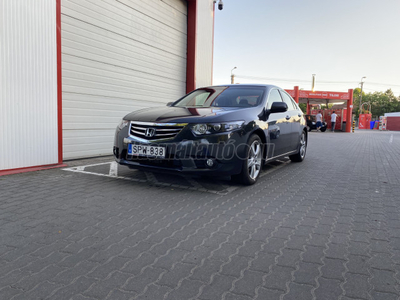 HONDA ACCORD 2.2 i-DTEC Elegance