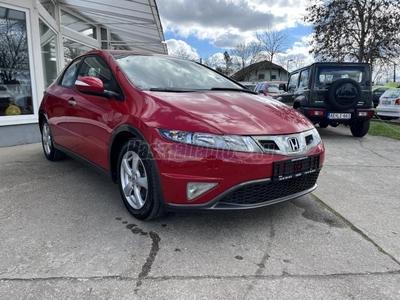 HONDA CIVIC 1.4 Sport KITŰNŐ ÁLLAPOT! FRISS NAGYSZERVIZ! TEMPOMAT! RADAR! VONÓHOROG!