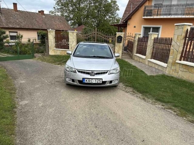 HONDA CIVIC 1.8 ES