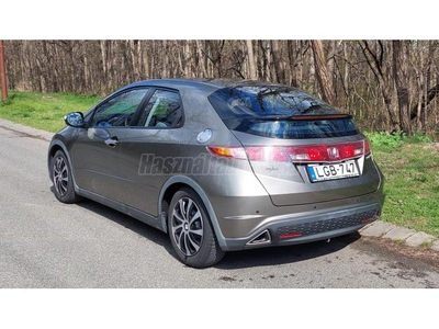 HONDA CIVIC 1.8 Sport