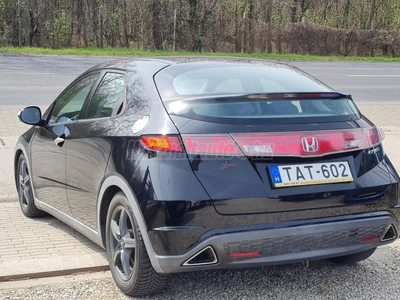 HONDA CIVIC 1.8 Sport