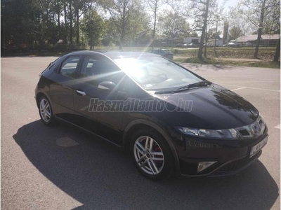 HONDA CIVIC 1.8 Sport