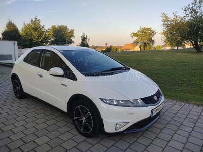 HONDA CIVIC 1.8 Sport