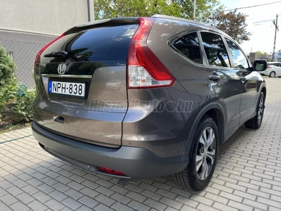 HONDA CR-V 2.2 i-DTEC Lifestyle Bőr-Alcantara belső. Navigáció