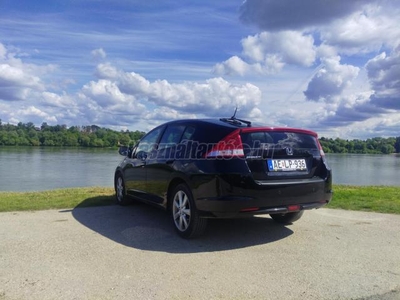 HONDA INSIGHT 1.4 Hybrid Elegance (Automata) Szép állapotban. magas felszereltség