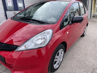 HONDA JAZZ 1.2 Trend Becsületesnepper