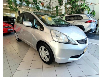 HONDA JAZZ 1.4 Elegance (Automata) i- VTEC. 113 e km. DIGITKLÍMA. 8 LÉGZSÁK JHMGE68409S211918