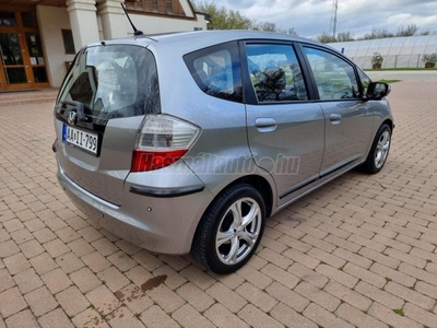 HONDA JAZZ 1.4 Elegance