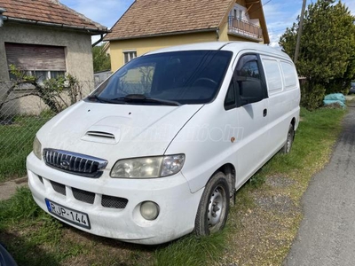 HYUNDAI H-1 Standard Van Long