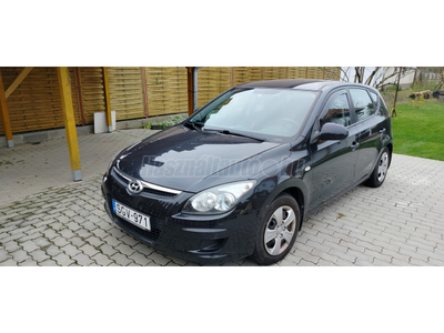 HYUNDAI I30 1.4 DOHC Classic