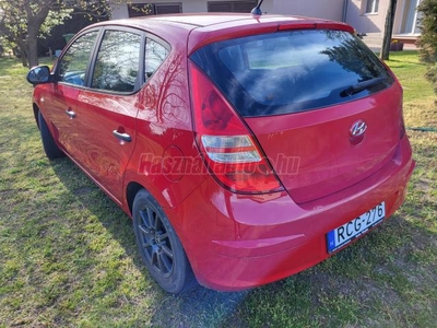 HYUNDAI I30 1.4 DOHC Classic PLUS