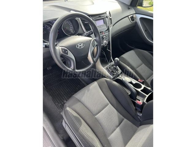 HYUNDAI I30 1.4i Business