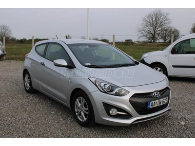 HYUNDAI I30 1.4i Life