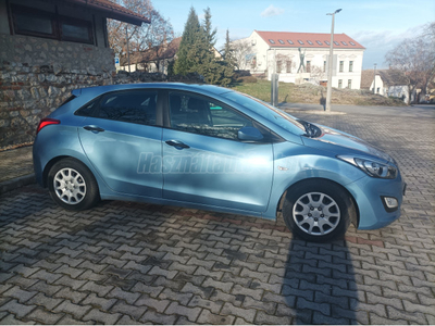 HYUNDAI I30 1.4i Life