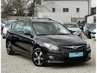 HYUNDAI I30 1.6 CRDi LP Comfort GARANÁLT KM++KLIMA++ALUFELNI++VONÓHOROG++TOLATÓRADAR