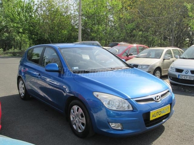 HYUNDAI I30 1.6 DOHC Classic 217 E KM!