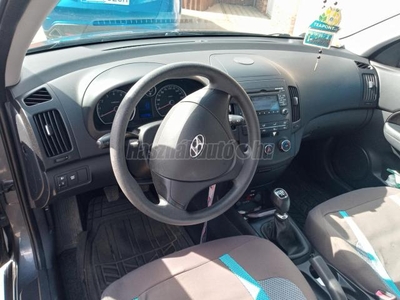 HYUNDAI I30 CW 1.4 DOHC Classic AC