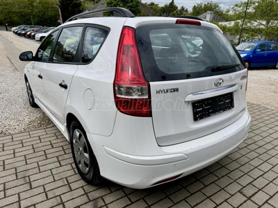 HYUNDAI I30 CW 1.6 CRDi LP Life 170000KM-TEMPOMAT-DIGITKLIMA-PDC-10 LÉGZSÁK