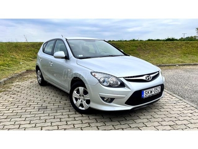 HYUNDAI I30 i30u 1.6 DOHC Comfort