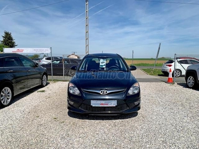 HYUNDAI I30 i30u CW 1.6 CRDi LP Comfort Klíma.Szervizmúlt