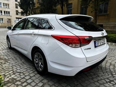 HYUNDAI I40 1.7 CRDi HP Business (Automata) Nagy fehér hajó csónak áron