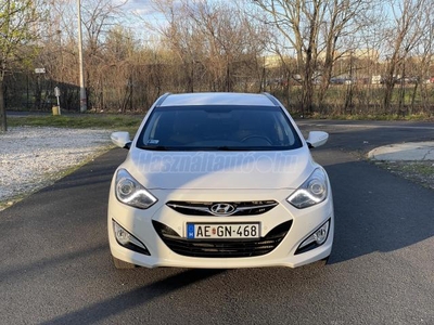 HYUNDAI I40 1.7 CRDi LP Comfort TÉLI-NYÁRI KERÉK!! GYÖNYÖRŰ ÁLLAPOT!!