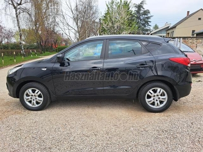 HYUNDAI IX 35 ix35 2.0 CRDi LP Life 2WD