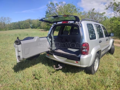 JEEP CHEROKEE 2.8 CRD Limited (Automata) 3360kg vonóhorog