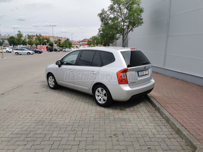 KIA CARENS 2.0 EX