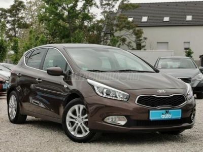 KIA CEE'D 1.4 CVVT FIFA Limited GARANÁLT KM++NAVI++KAMERA++KLIMA