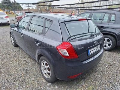 KIA CEE'D 1.4 EX EURO5