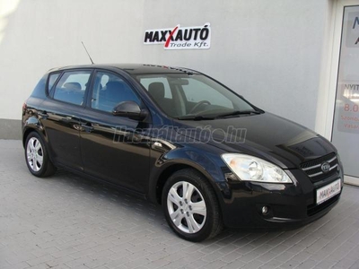 KIA CEE'D 1.6 CRDi EX