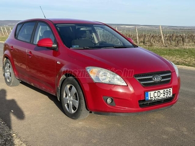 KIA CEE'D 1.6 CRDi EX Limited