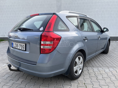 KIA CEE'D 1.6 CRDi LX