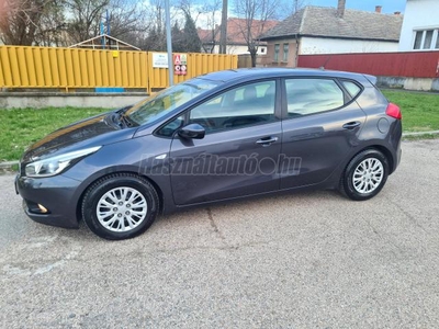 KIA CEE'D 1.6 CRDi TX EURO5 Szép állapot!