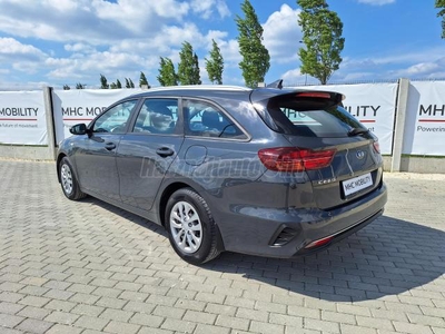 KIA CEE'D Ceed SW 1.6 CRDi LP Silver Magyarországi! Áfás! Garanciális!